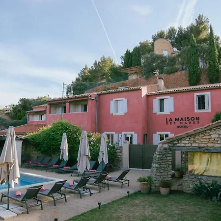 Hotel La Maison Des Ocres - Provence 3*